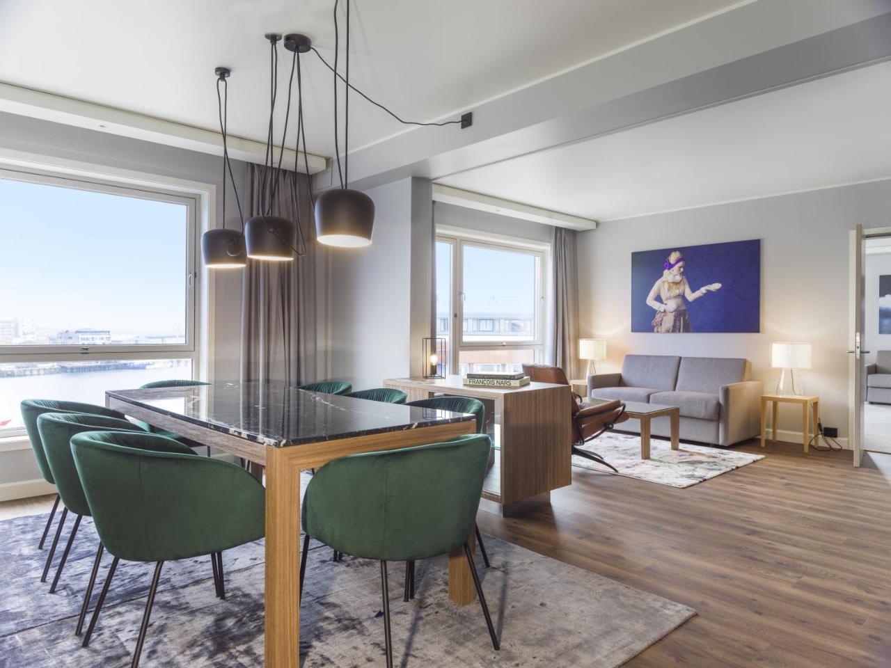 Radisson Blu Hotel 4*